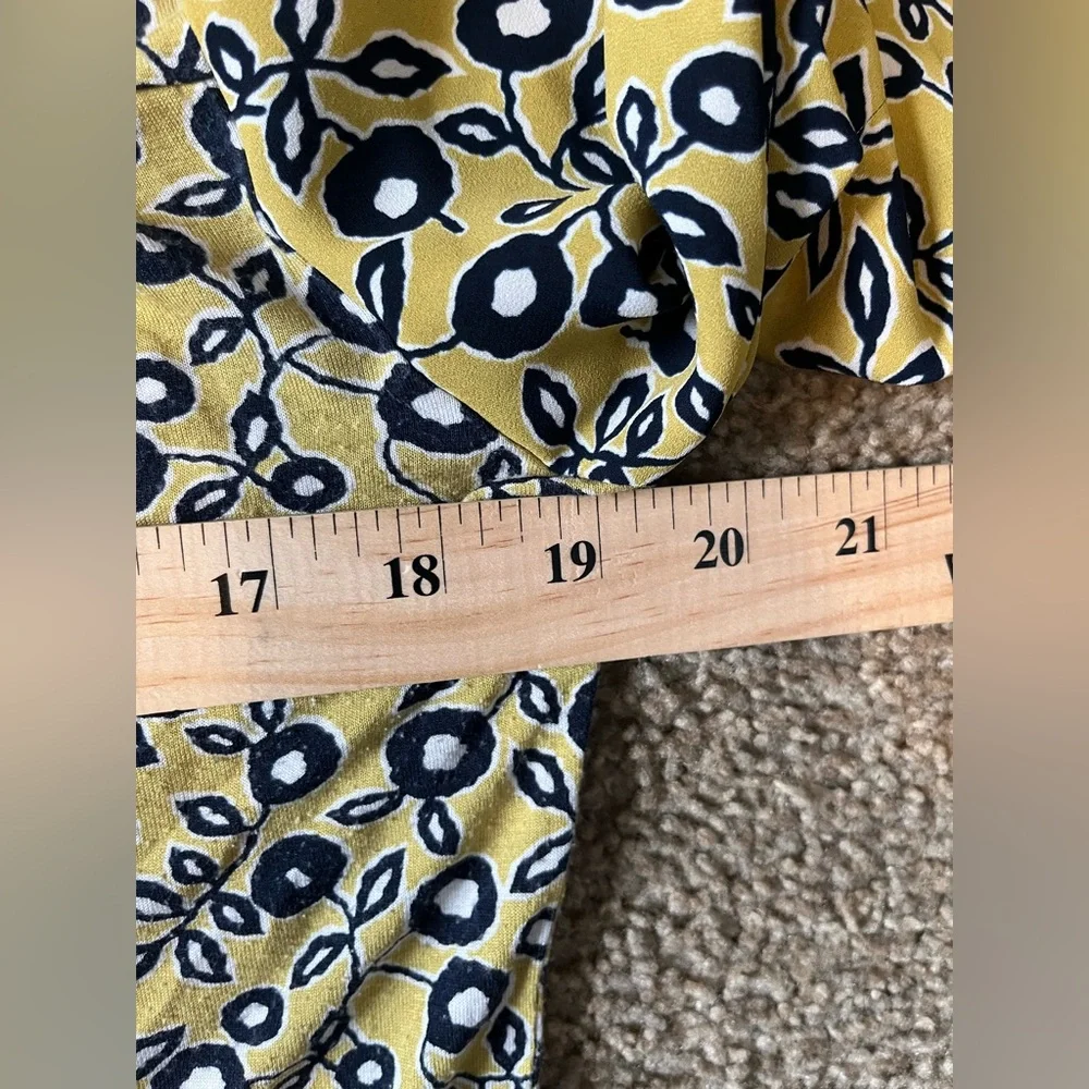 Ann Taylor LOFT Yellow and Black Floral Blouse size S - Picture 10 of 13